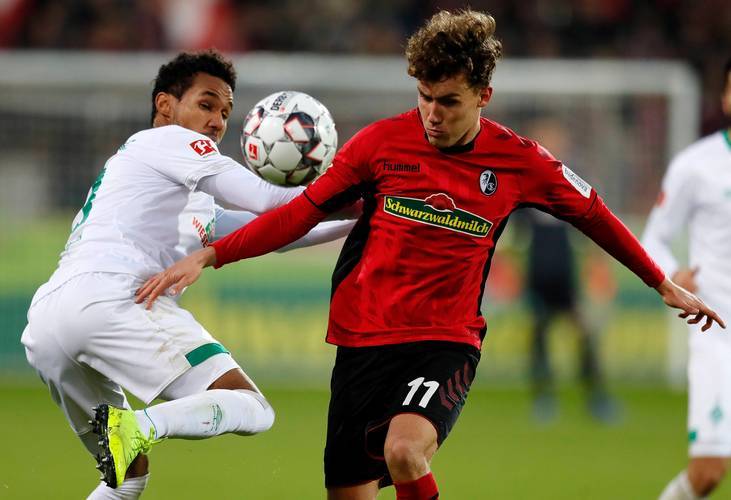 德甲排名保卫战：弗赖堡主场稳位，柏林联合同客场逆袭